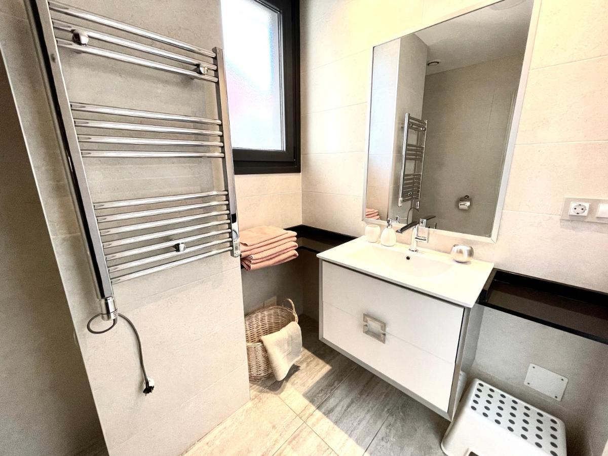 Exclusive Apartments On The First Line Of Benidorm Mar Y Sol Exteriör bild