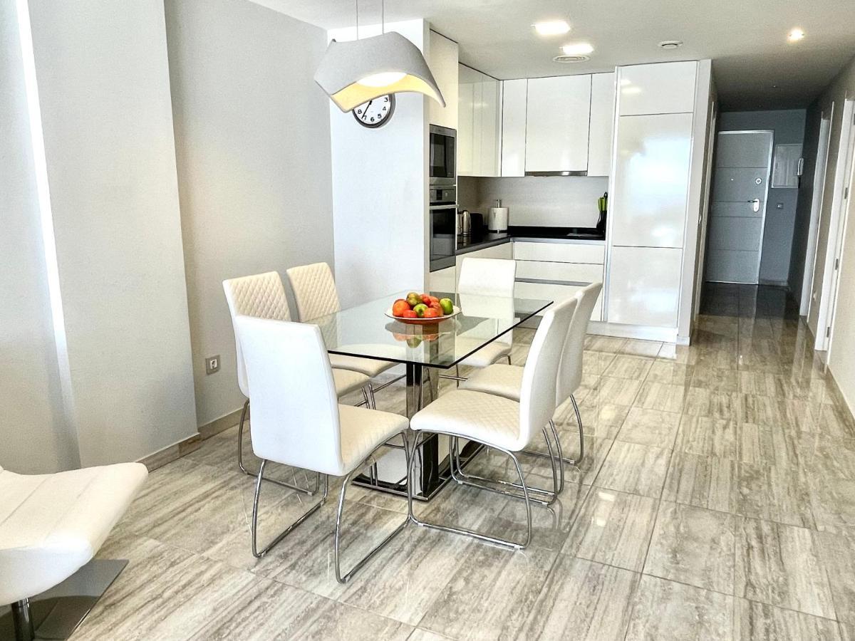 Exclusive Apartments On The First Line Of Benidorm Mar Y Sol Exteriör bild