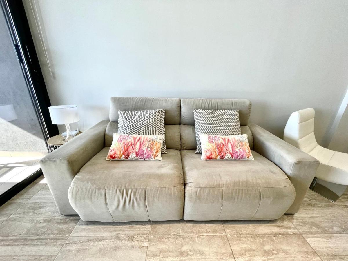 Exclusive Apartments On The First Line Of Benidorm Mar Y Sol Exteriör bild