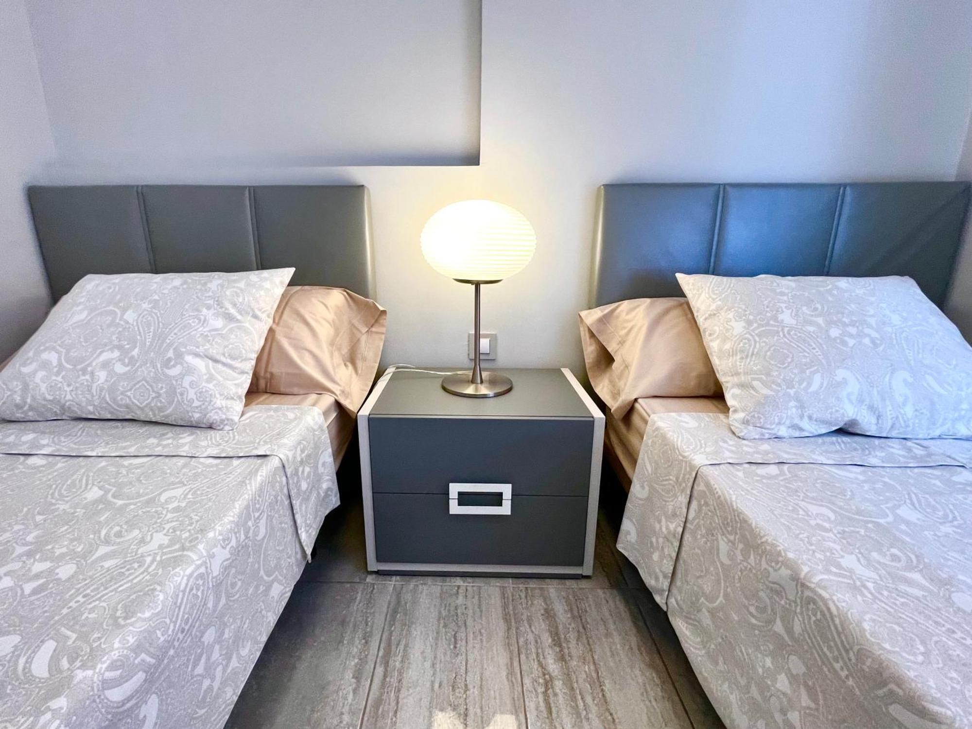 Exclusive Apartments On The First Line Of Benidorm Mar Y Sol Exteriör bild